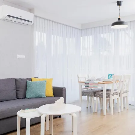 Bursztyn Klifowa 레왈