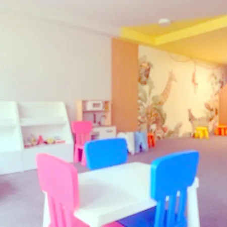 아파트 Bursztyn Klifowa *